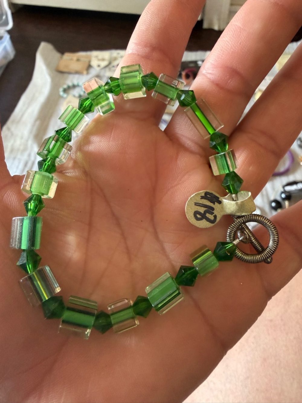 Green Glass Bead Bracelet - Women Jewelry - Picture 5 of 7